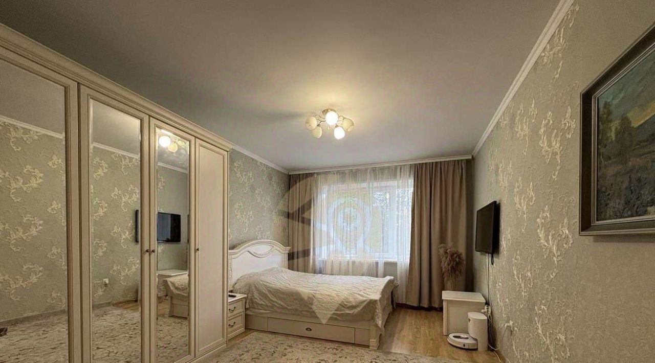 квартира г Старый Оскол Восточный микрорайон 8 фото 4