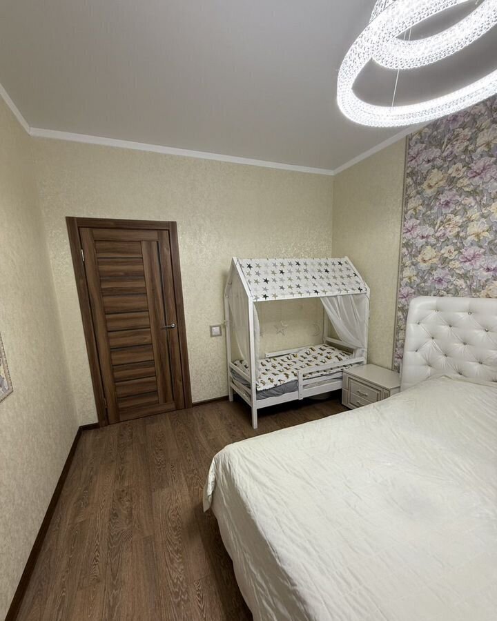 квартира г Омск р-н Советский ул Красный Путь 105к/2 фото 14