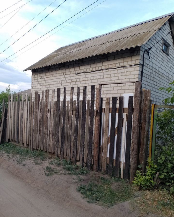 дом г Волгоград р-н Краснооктябрьский снт Заря фото 1