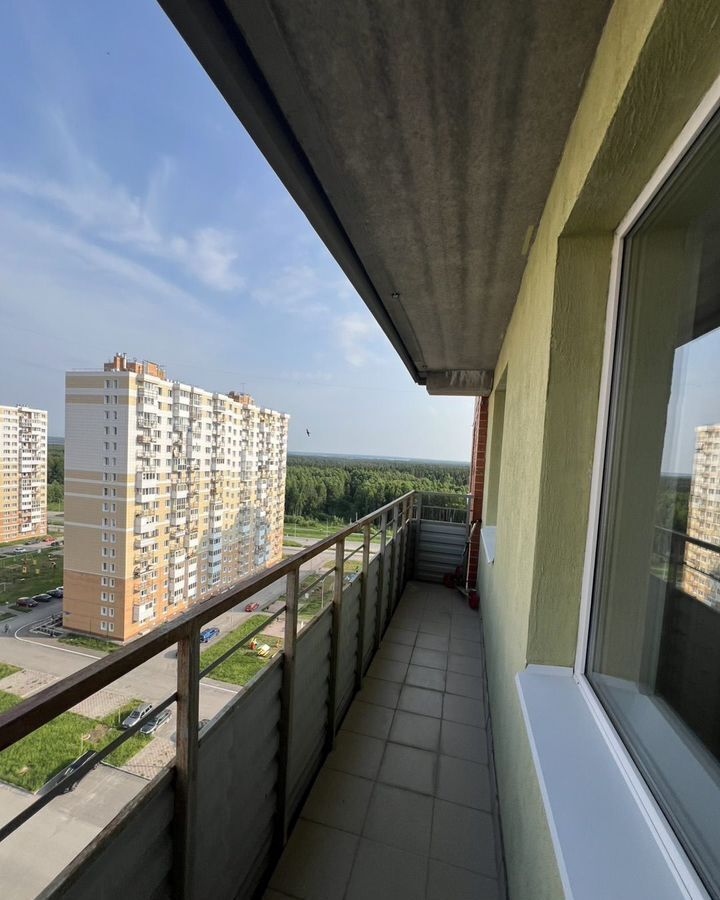 квартира г Березники мкр Усольский ул Строителей 8 фото 17