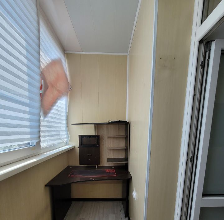 квартира г Омск р-н Кировский ул Перелета 32 фото 3