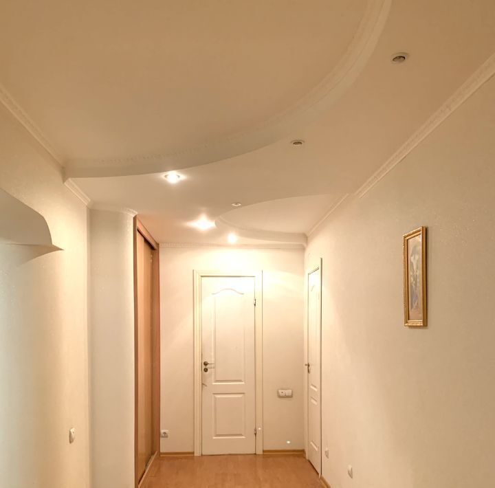 квартира г Омск р-н Центральный ул 16-я Северная 150к/1 фото 11