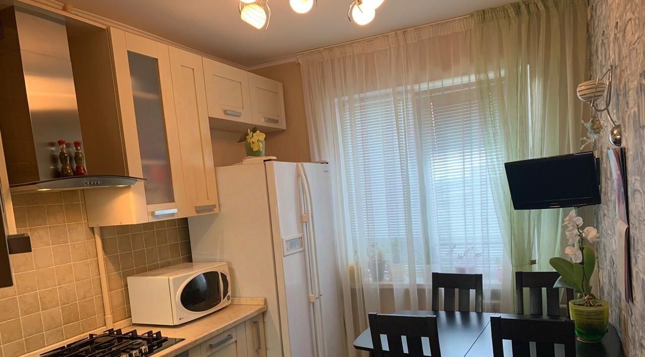квартира г Волгоград р-н Ворошиловский ул Кузнецкая 32 фото 4