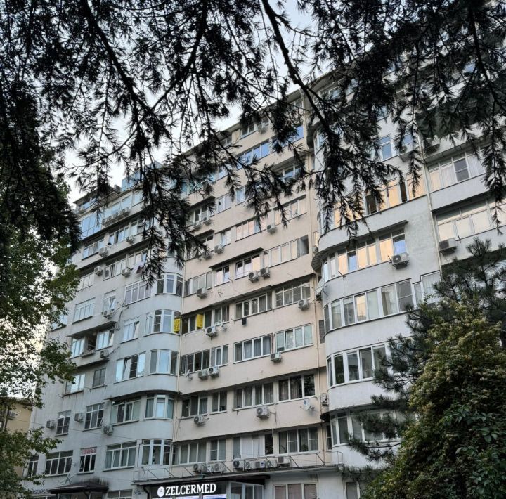 гараж г Сочи р-н Центральный ул Туапсинская 9/2 фото 4