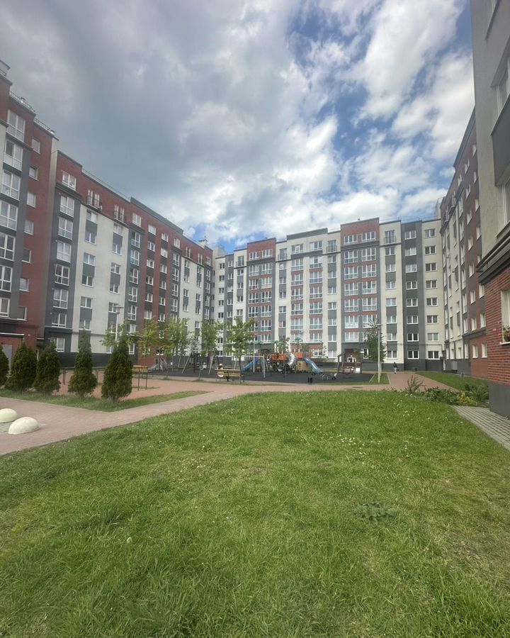 квартира г Калининград р-н Московский ул Коммунистическая 28б фото 1
