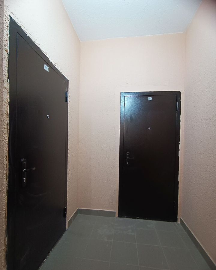 квартира г Омск р-н Центральный ул Ю.М.Нагибина 44 мкр-н Старгород фото 15