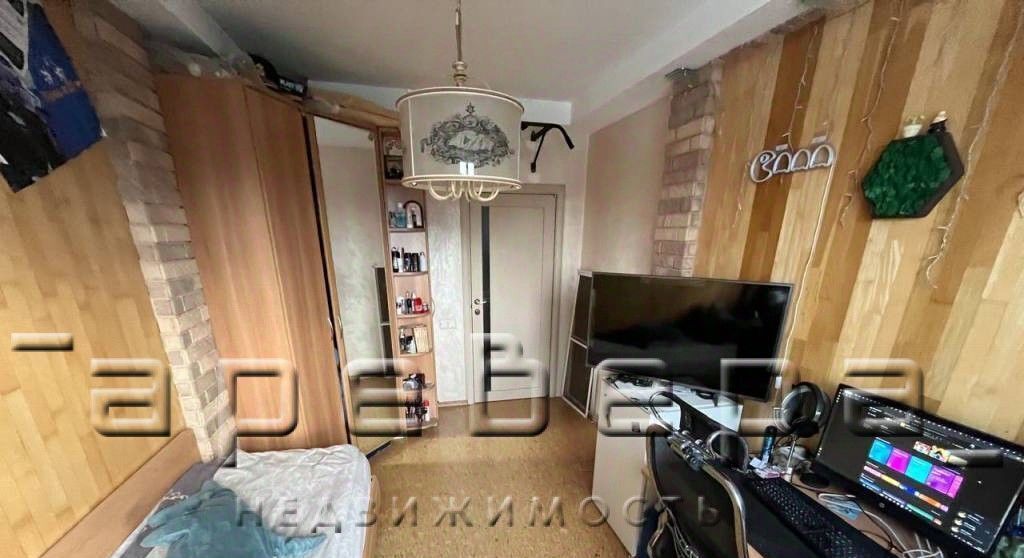 квартира г Красноярск р-н Свердловский ул Свердловская 21а фото 10