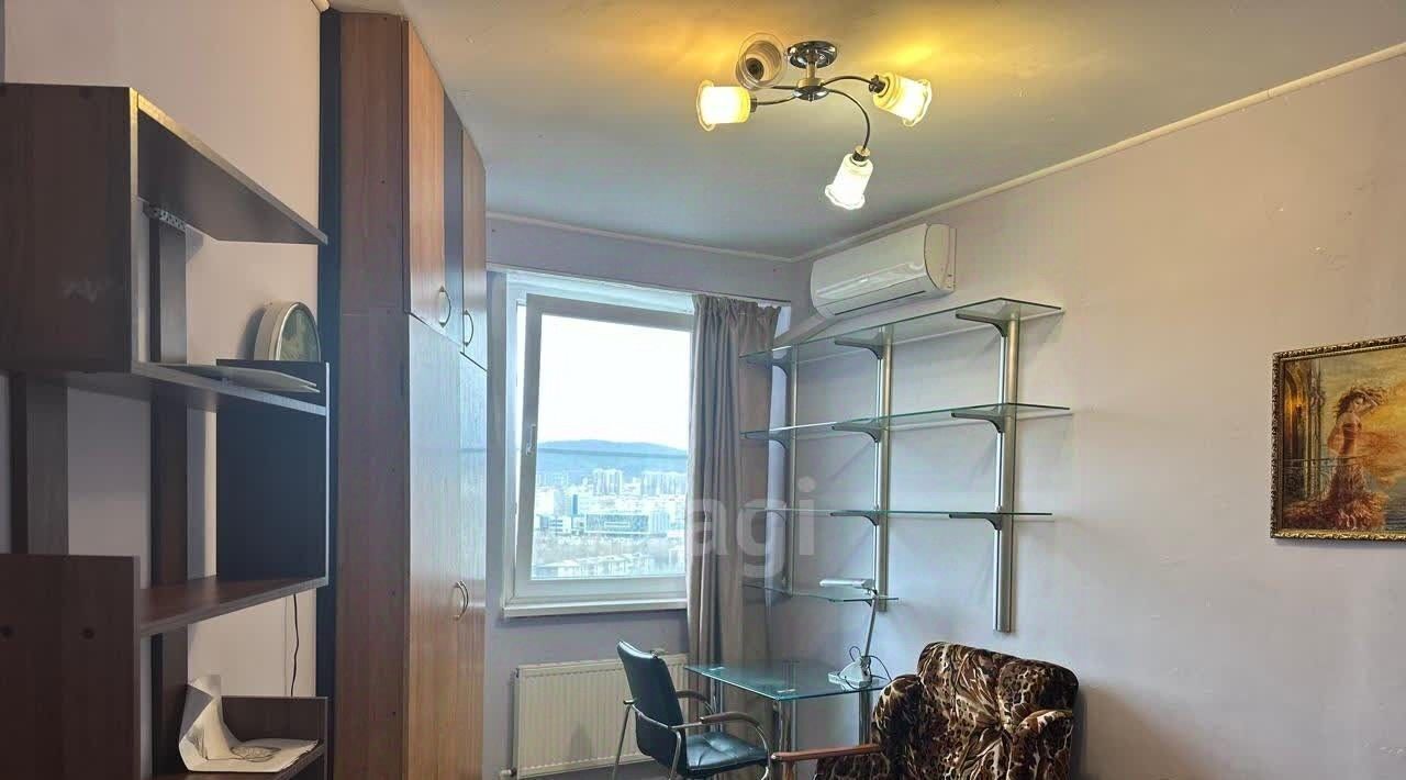квартира г Новороссийск р-н Южный пр-кт Ленина 91а фото 3