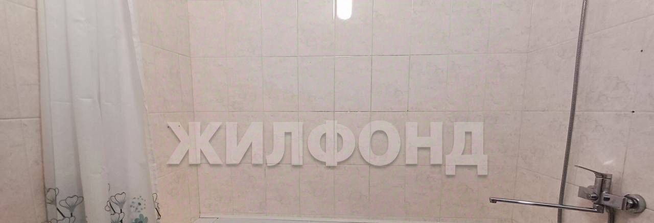 квартира г Новосибирск р-н Октябрьский Золотая Нива ул В.Высоцкого 62 фото 3