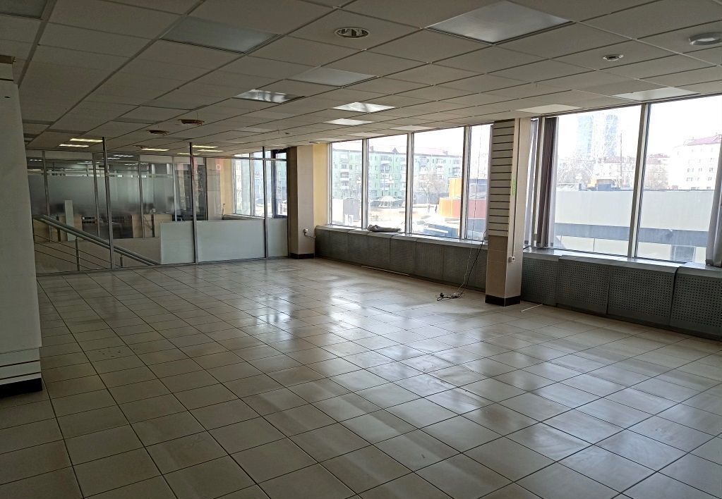 торговое помещение г Курган Центральный ул. Карла Маркса, 76 фото 2