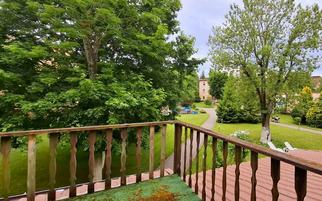 квартира р-н Зеленоградский г Зеленоградск пер 1-й Октябрьский 13 фото 2