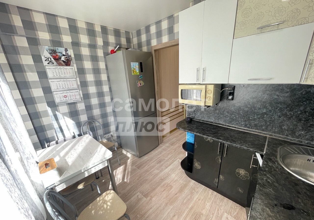квартира г Омск р-н Центральный ул 21-я Амурская 14в фото 12