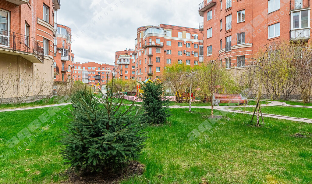 квартира г Санкт-Петербург метро Озерки ул Композиторов 4 округ Шувалово-Озерки фото 1