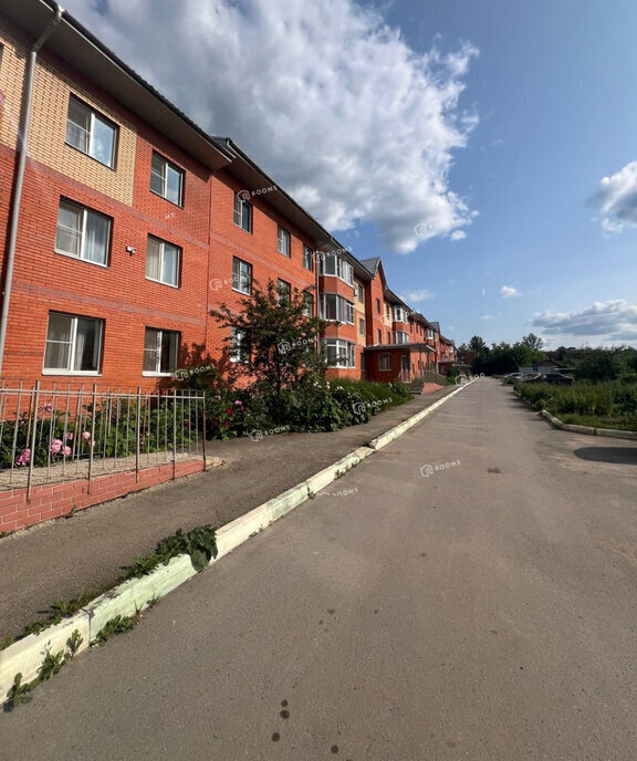 квартира р-н Узловский г Узловая ул Андреева 9 фото 1