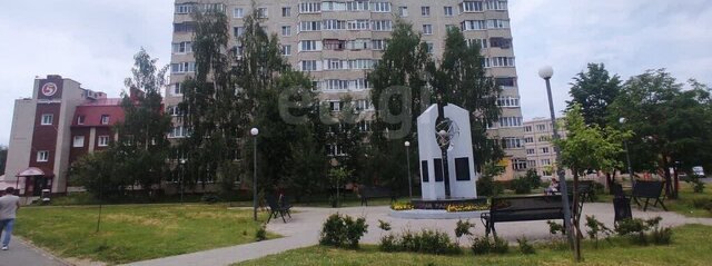 квартира ул Комарова 18 фото