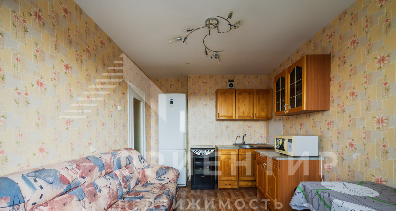 квартира р-н Сысертский г Сысерть мкр Каменный цветок 1 фото 3