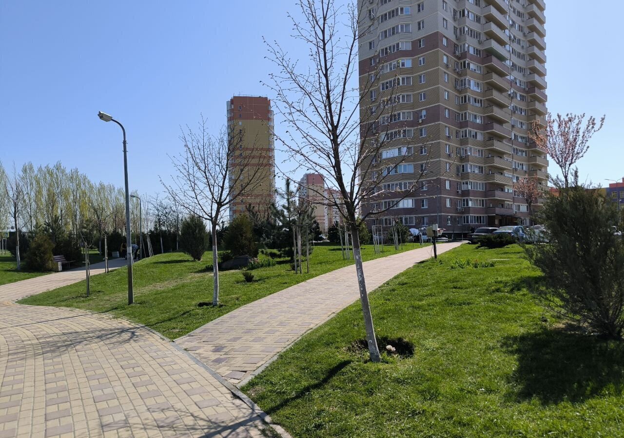 квартира г Ростов-на-Дону р-н Первомайский ул Теряева 8 фото 11