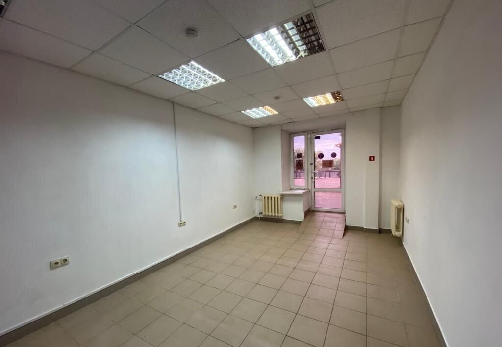 торговое помещение г Уфа р-н Кировский ул Кавказская 6/12 фото 1