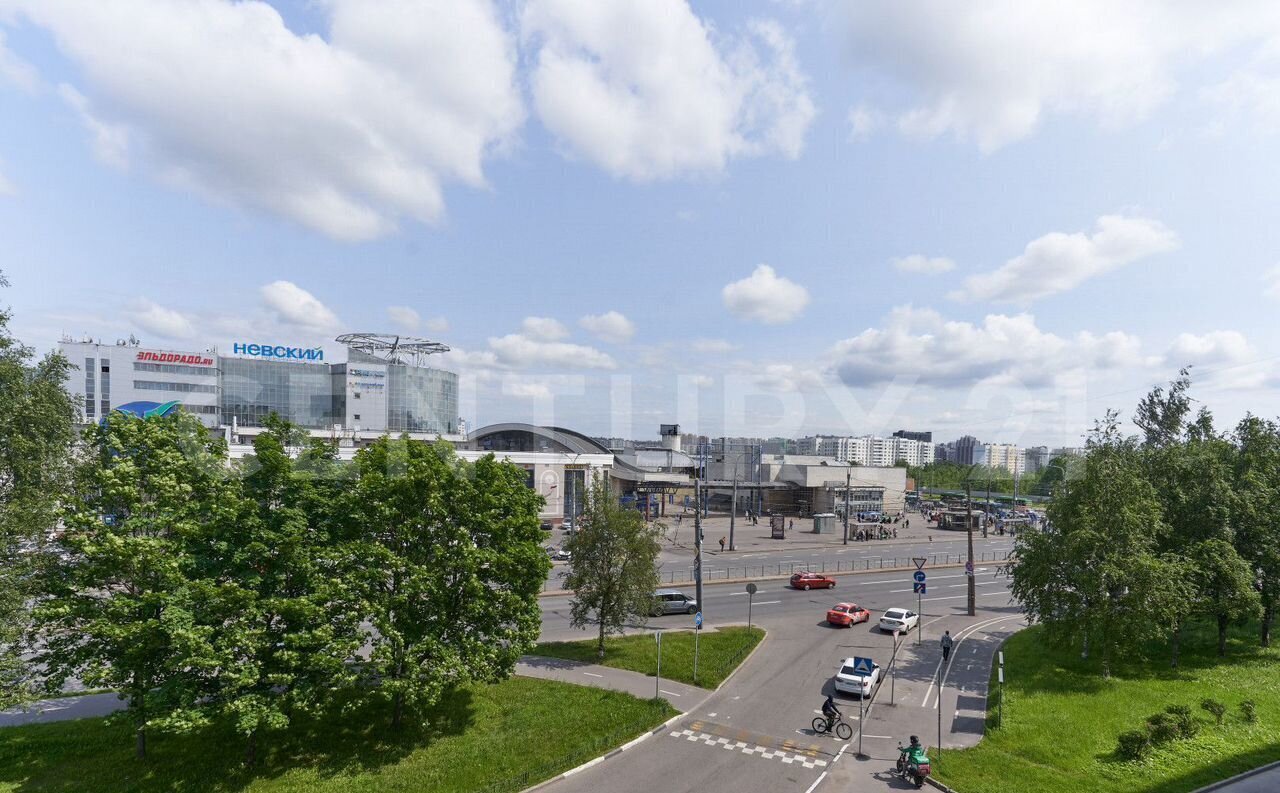 квартира г Санкт-Петербург метро Улица Дыбенко р-н Невский пр-кт Большевиков 19 фото 15