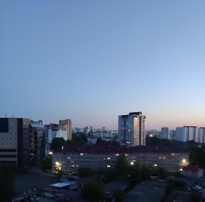 квартира г Пермь р-н Свердловский ул Революции 48б фото 9