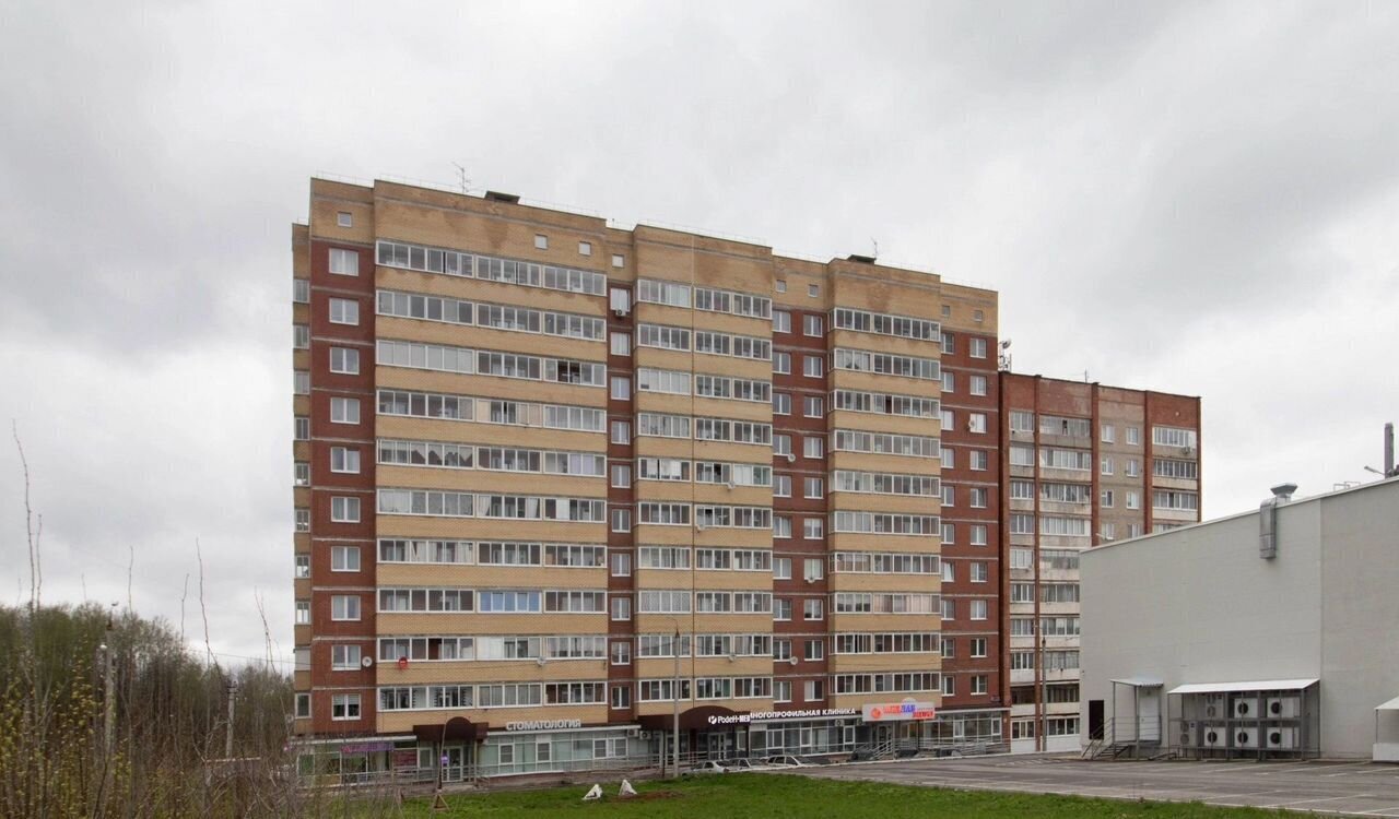 квартира г Пермь р-н Свердловский ул. 40-летия Победы, 10А фото 1
