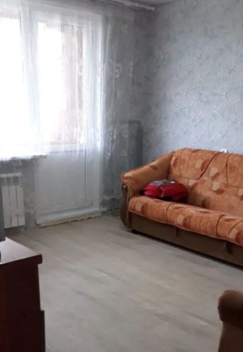 комната г Набережные Челны р-н Автозаводский 50-й комплекс 15 фото 1