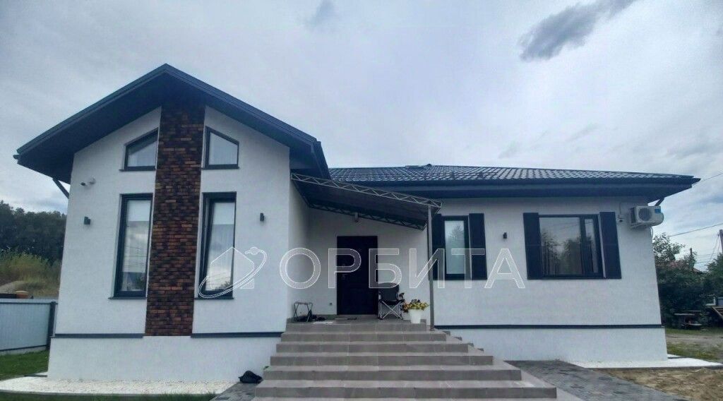 дом г Тюмень д Труфаново р-н Калининский ул. Современная, 18 фото 1