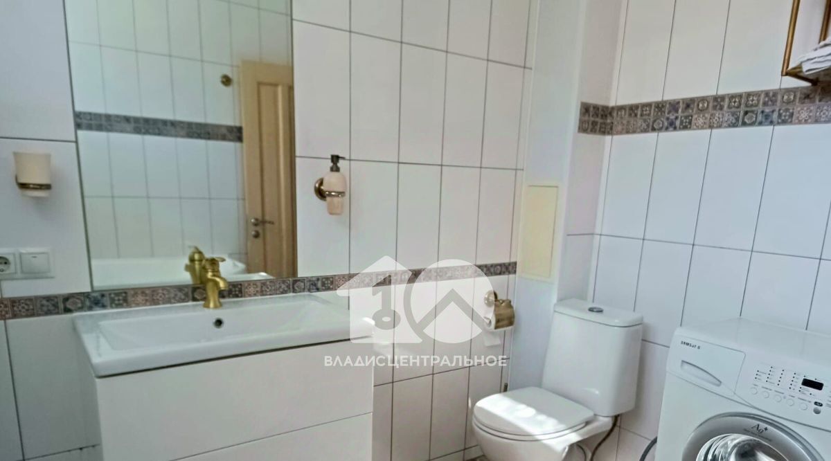 квартира г Новосибирск пр-кт Красный 13 Площадь Ленина фото 9