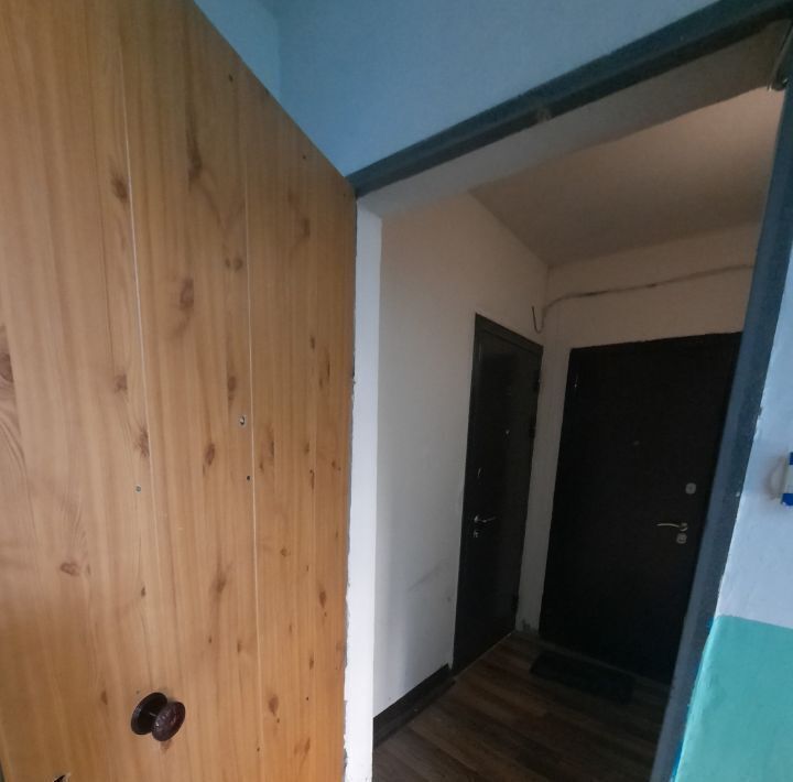 квартира г Омск р-н Центральный ул Иванишко 33 фото 19