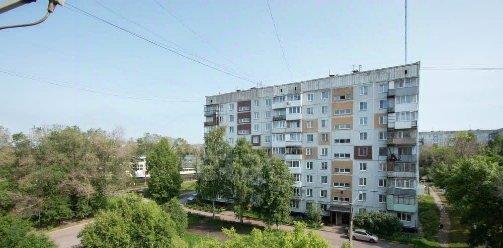 квартира г Новокузнецк р-н Новоильинский ул Новоселов 13 фото 3