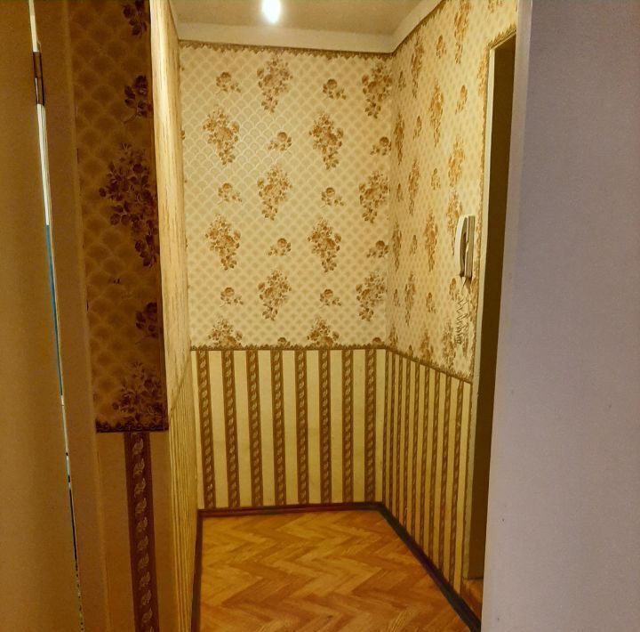 квартира г Саратов р-н Ленинский ул им Ломоносова М.В. 18б фото 7