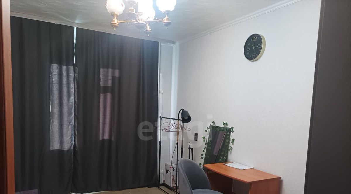 комната г Тюмень р-н Восточный ул Мельникайте 127а фото 3
