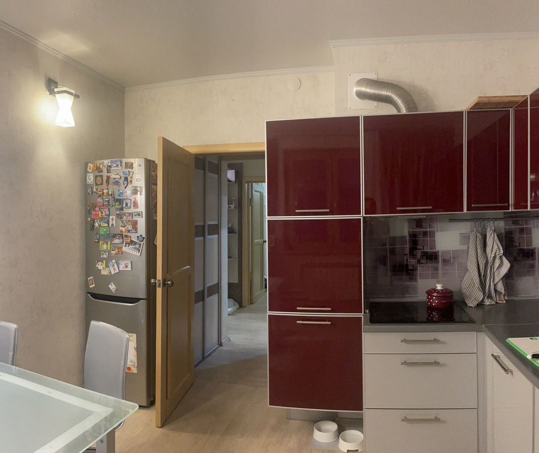 квартира г Нижний Новгород р-н Автозаводский Парк культуры ул Янки Купалы 28к/1 фото 6