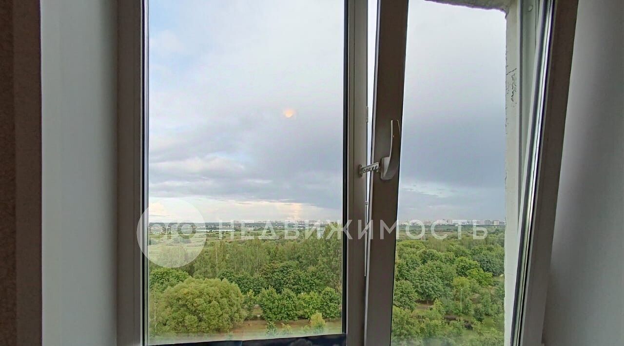 квартира г Рязань р-н Московский ул Бирюзова 31к/1 фото 13