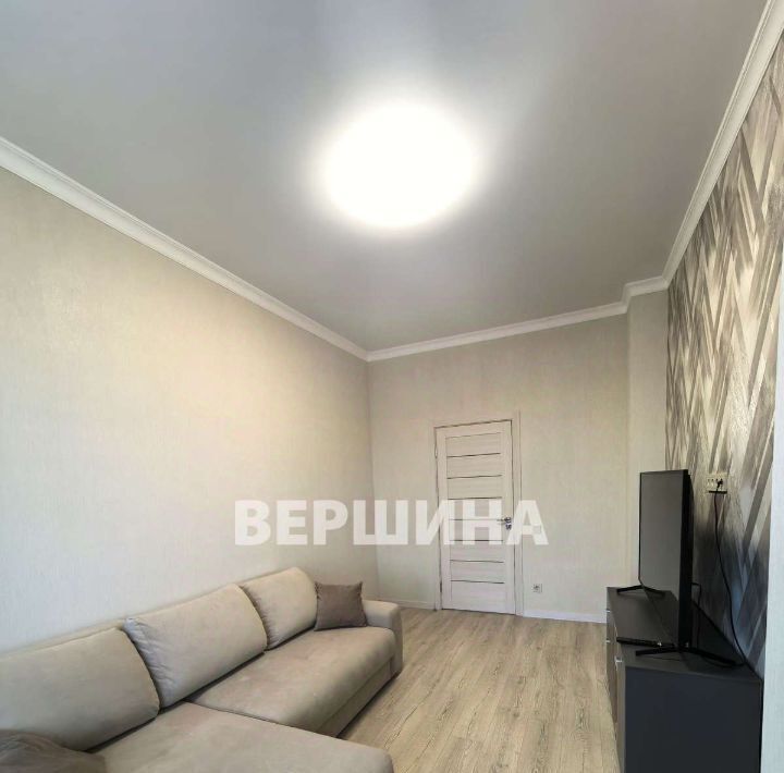 квартира г Ессентуки ул Октябрьская 8/8 фото 3