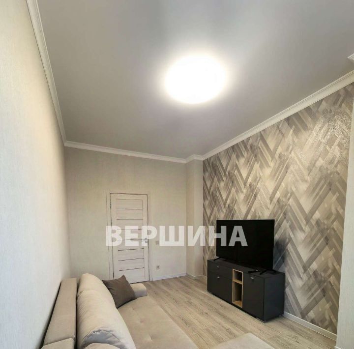 квартира г Ессентуки ул Октябрьская 8/8 фото 2