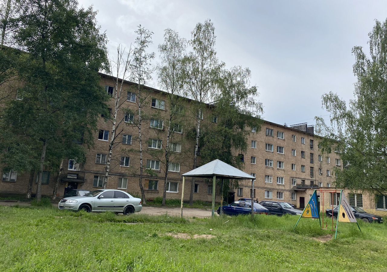 квартира г Великий Новгород Западный ул Попова 8к/2 фото 1