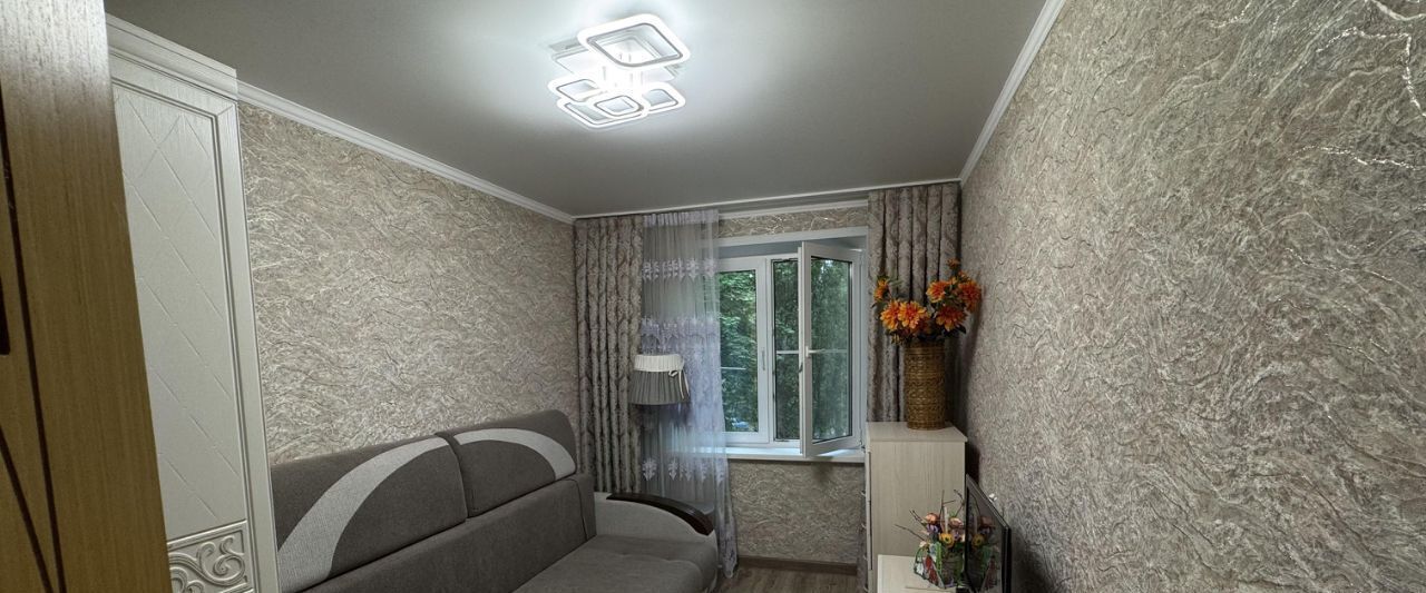 квартира г Курск р-н Сеймский ул Серегина 19 фото 1