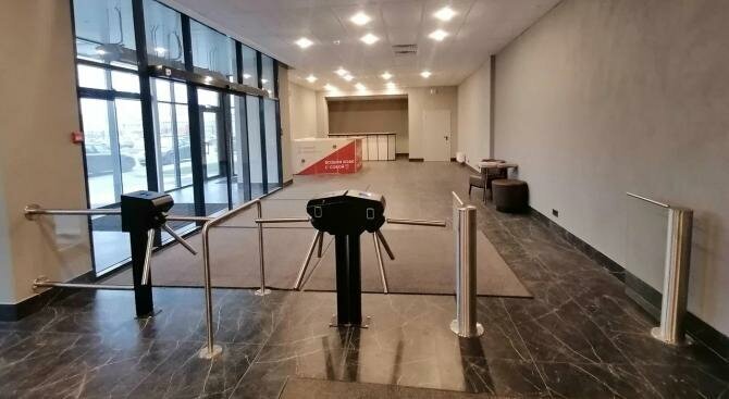 свободного назначения г Нижний Новгород р-н Канавинский Стрелка Мещерское Озеро ул Карла Маркса 44б фото 1