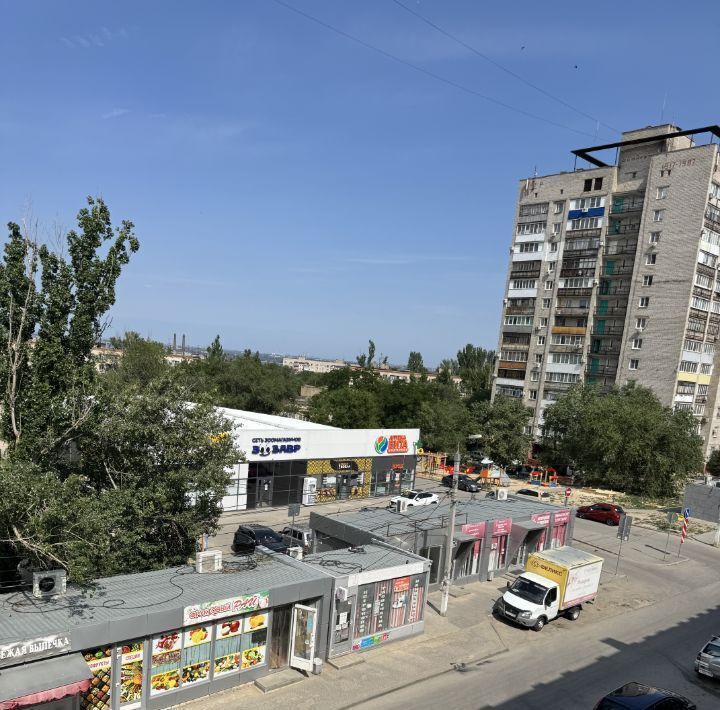 квартира г Волгоград р-н Тракторозаводский ул им. Батова 6 фото 20
