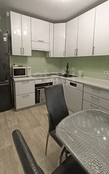 квартира г Комсомольск-на-Амуре ул Комсомольская 12 фото 2