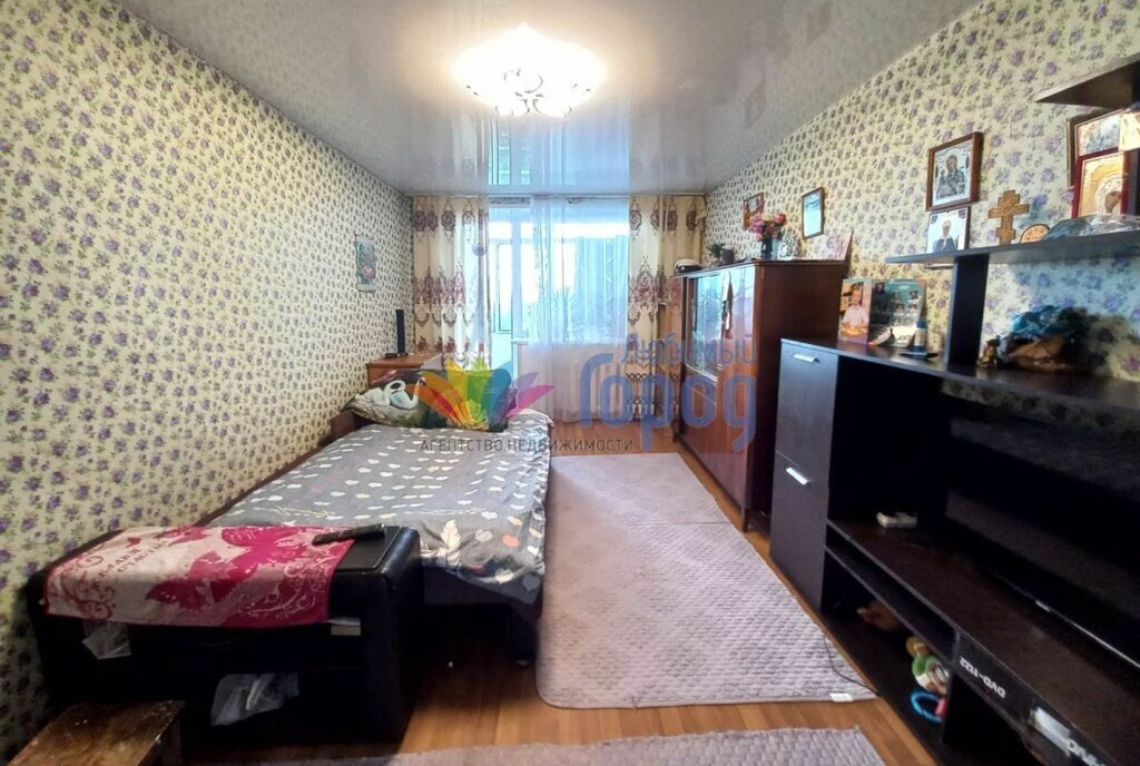 квартира г Осинники п Тайжина ул Коммунистическая 37 фото 1
