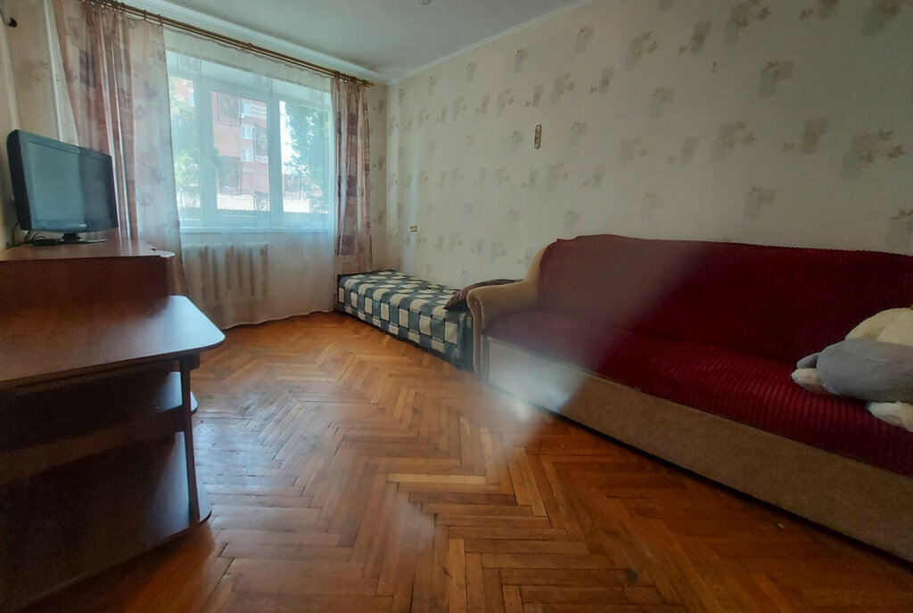 квартира р-н Ейский г Ейск ул Коммунистическая 49/6 фото 4