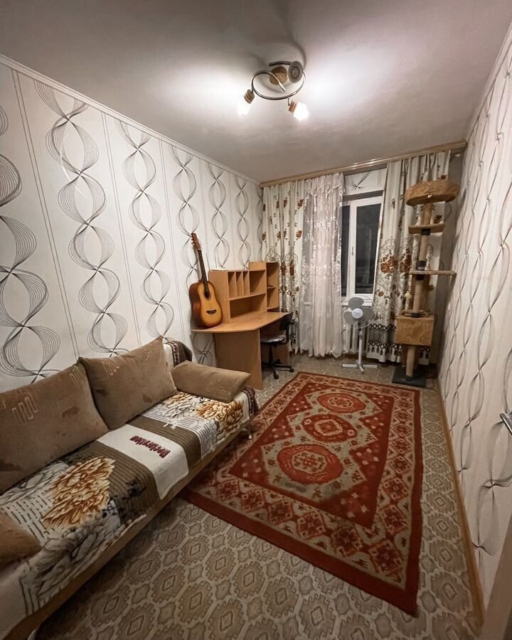 квартира г Тольятти р-н Автозаводский 10-й квартал б-р Луначарского 8 фото 7