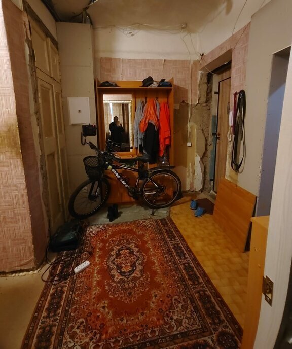 квартира г Омск ул 11-я Линия 181 фото 7