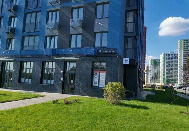 торговое помещение р-н Демский б-р Яркий 10 фото