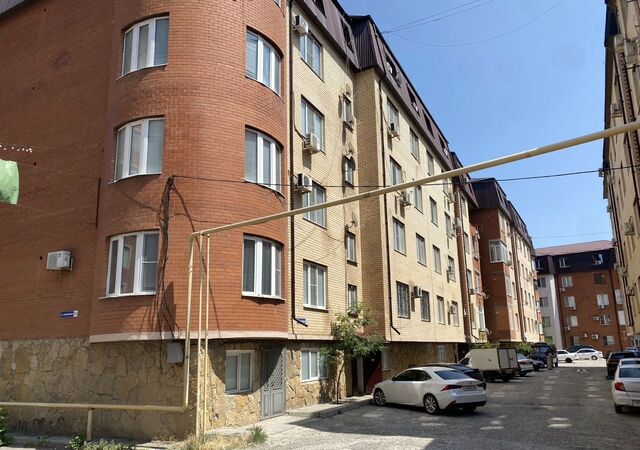 торговое помещение р-н Ленинский ул Декоративная 22б фото