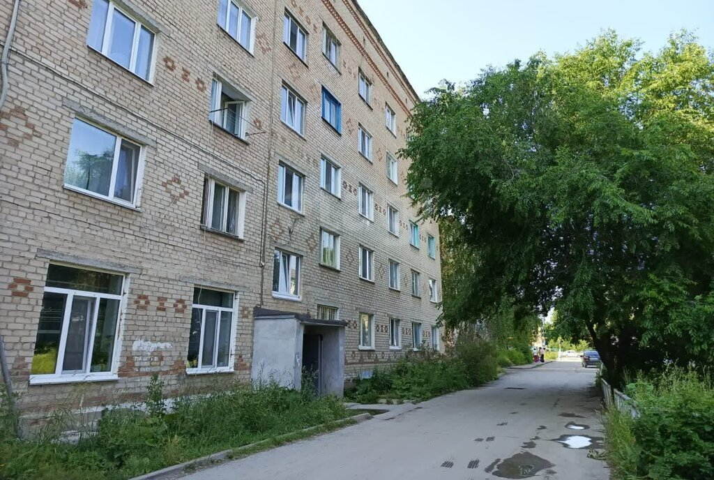 комната р-н Ашинский г Аша ул 40-летия Победы 19 фото 4