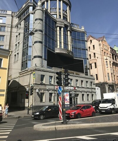 офис метро Достоевская фото