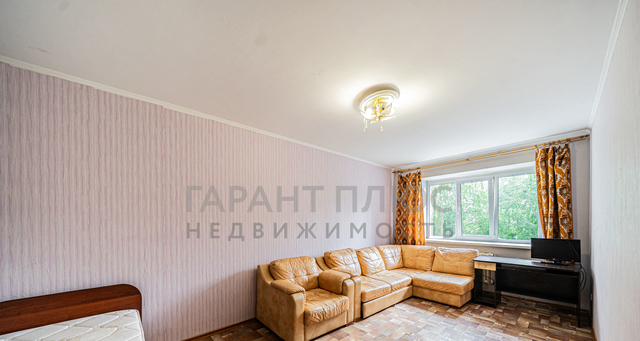 22-й м-н, бульвар Есенина, 5 фото